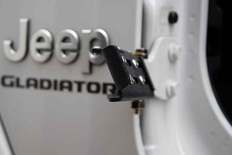 Jeep Wrangler JL Foot Pegs - Fishbone Offroad - Textured Powder Coat - Black - `18-`27